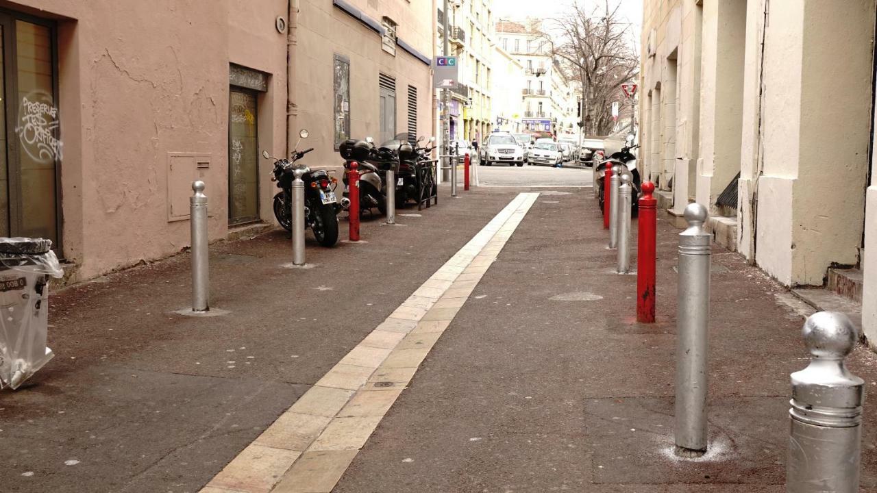 Quartier Des Createurs "La Plaine Cours Julien" Chambre Privee Dans Appartement Menage Frequent Des Parties Commune Μασσαλία Εξωτερικό φωτογραφία